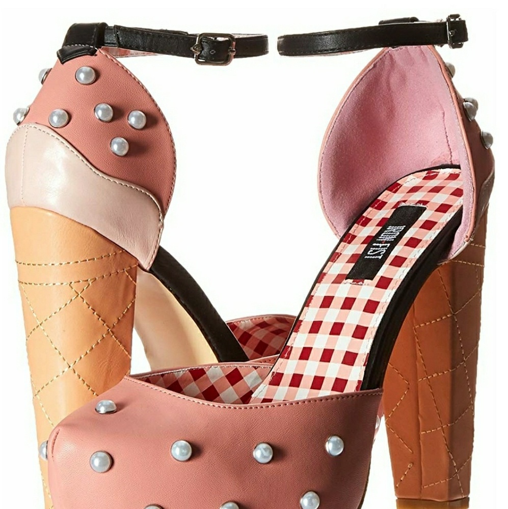 Iron Fist Peaches and Cream heels 11 NWT